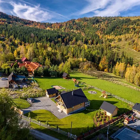 Willa Gorski Raj - 4 Sypialnie, 2 Lazienki, Sauna, Tradycyjna Balia Holiday home Korbielow