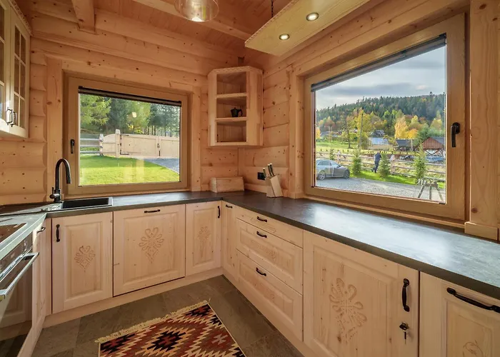 Willa Gorski Raj - 4 Sypialnie, 2 Lazienki, Sauna, Tradycyjna Balia بيت للعطل *