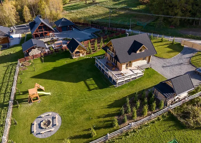 Willa Gorski Raj - 4 Sypialnie, 2 Lazienki, Sauna, Tradycyjna Balia بيت للعطل كوربييلوف