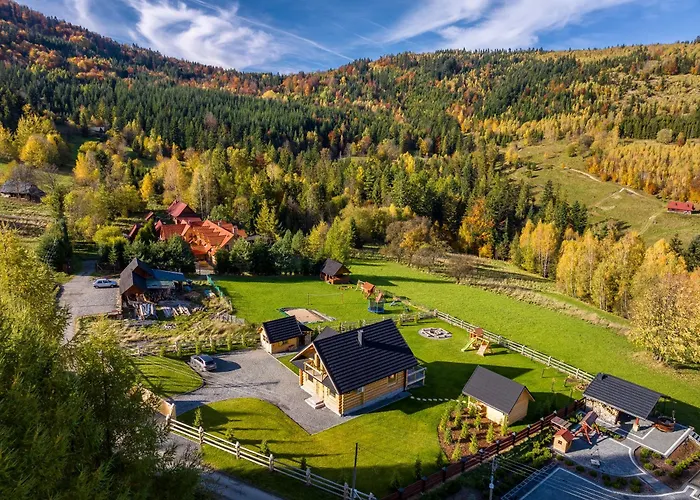 Willa Gorski Raj - 4 Sypialnie, 2 Lazienki, Sauna, Tradycyjna Balia بيت للعطل كوربييلوف